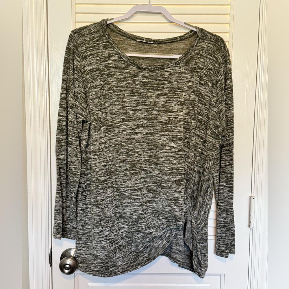 JODIFL Black and White Marled Long Sleeve Top
